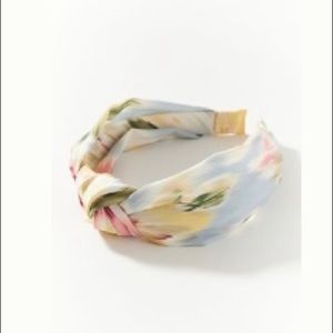 Anthropologie Lily Knotted Headband